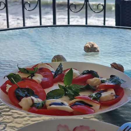 Apartament Charming At The Seaside