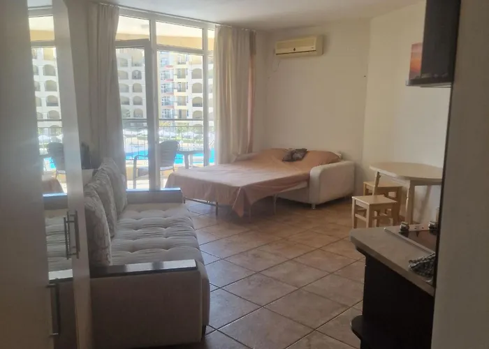 Charming At The Seaside *