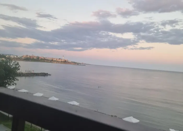 Apartamento Charming At The Seaside